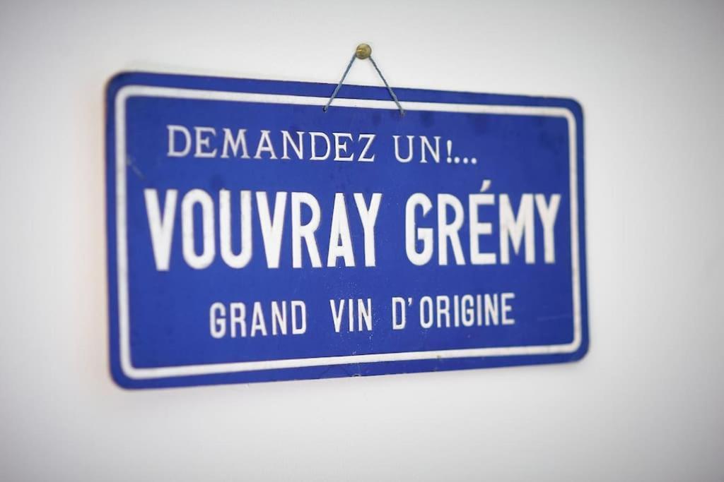 Les Beaux Chateaux Vouvray Kültér fotó